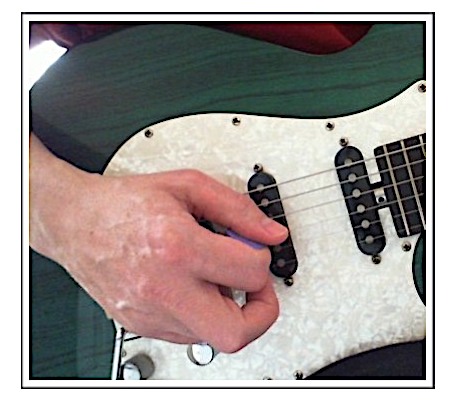alternate, picking, guitar, technique, right, hand, alignment, lesson, 